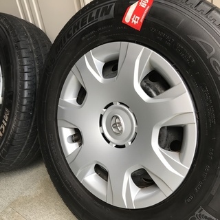 ハイエース200系　純正ホイールタイヤセット