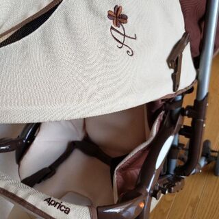 Aprica🌷ベビーカーの画像