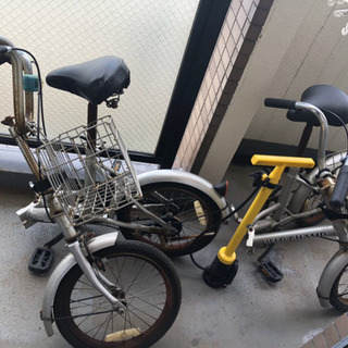 折りたたみ自転車の画像