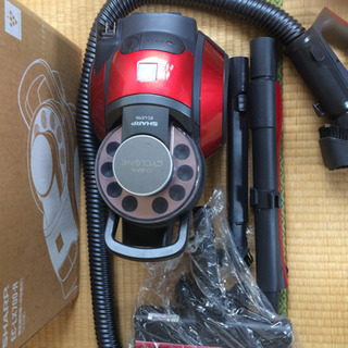 シャープ、掃除機、使用感少ない美品の画像