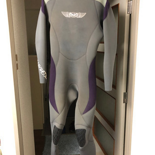 RASHウエットスーツの画像