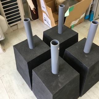 のぼり立て14Kg　4個