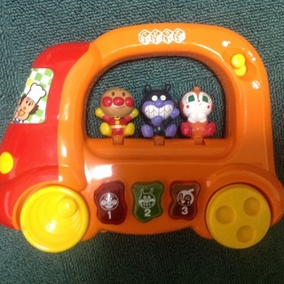 ベビラボ アンパンマン ころころメロディバスの画像