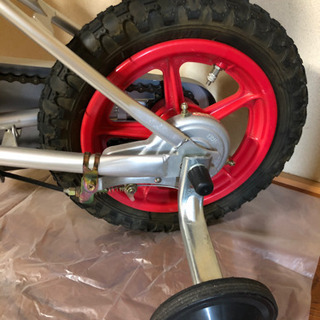 子供自転車　12インチの画像