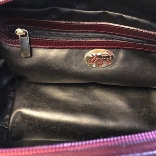 ハンドバック（イタリアave caprice社製　革製箱型）の画像