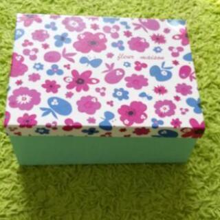 新品未使用　食器セットの画像