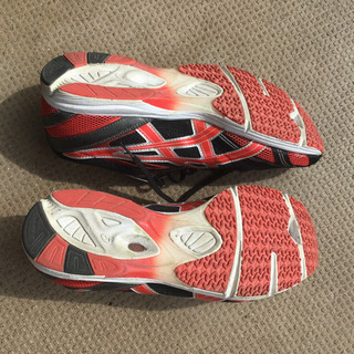 アシックス マジックエキデン 27.5㎝の画像