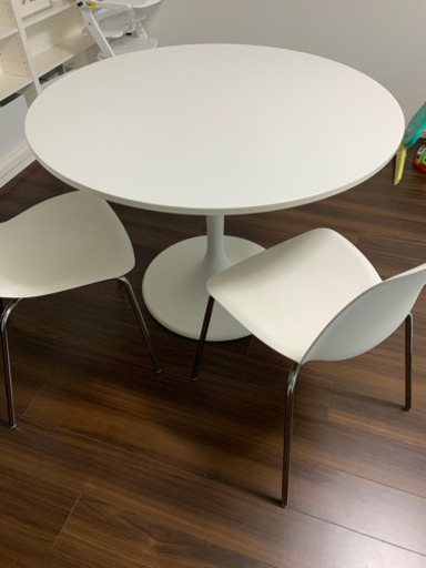 IKEA docksta ダイニングテーブル椅子セット