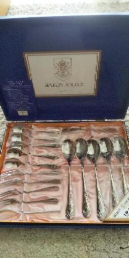 HARDY AMIESカトラリー５点セット