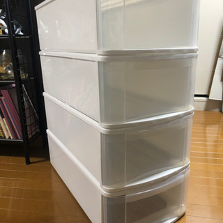 アイリスオーヤマ　プラ製衣装ケース　4個セット