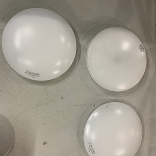 LEDシーリングライト 3つ　あげます！
