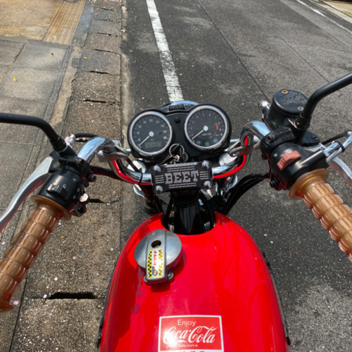 カワサキ　W650 旧車風カスタム　キャストホイール　アルミタンク　集合管