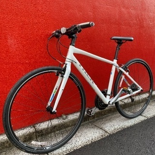 TREK クロスバイク 7.4FX 2015モデル サイズ17.5