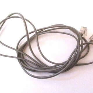 電話線　2mぐらい