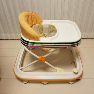 コンビ  チェアーの画像
