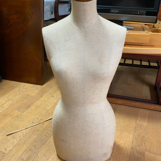 女性ボディ　トルソー　木製