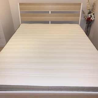 IKEA 半額以下！クイーンベッド マットレス HAMARVIKの画像