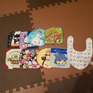 子供服 女の子 ヨダレ掛け＆ミニタオルまとめ売りの画像