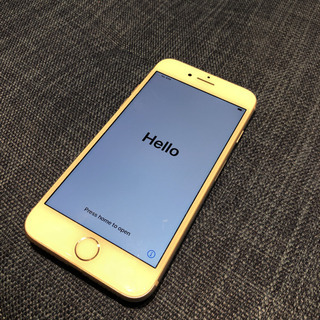 iPhone 8 256GB au