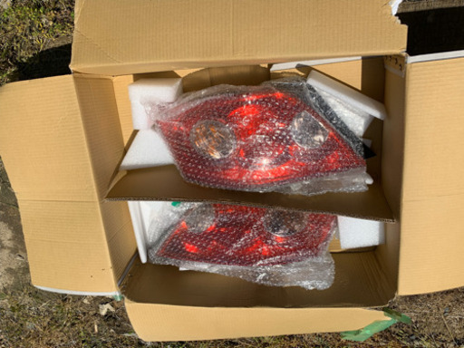 マークX120 純正テールランプ