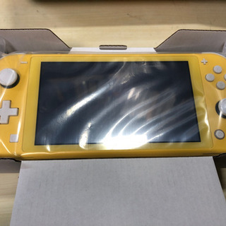 ニンテンドースイッチライトイエロー新品の画像