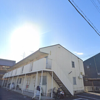 ★和泉市伯太町 アパート★