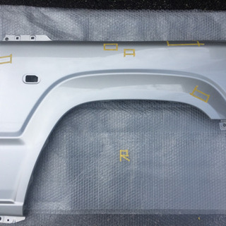 新型ジムニー JB64 フロントフェンダー 右側