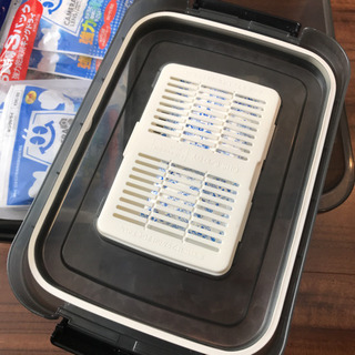 ハクバ　ドライボックス、乾燥剤セットの画像