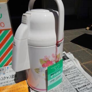 象印押すだけポット  ぞうさん(VRK-2200)の画像