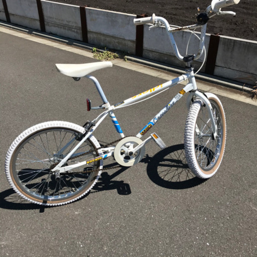 ブリヂストン　20インチ　BMX（非競技用）