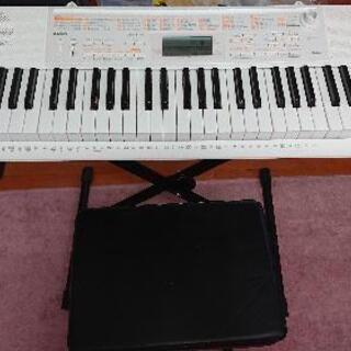 電子ピアノ