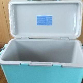 クーラーボックスの画像