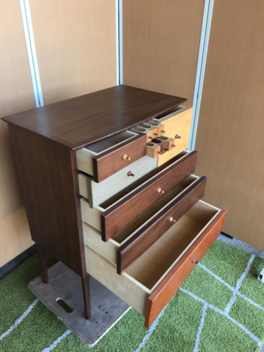 ☆美品☆小物入れ付き☆モザイクチェスト☆