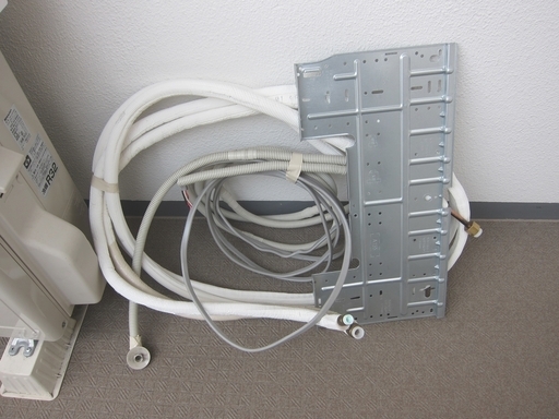 シャープ エアコン AY-J22TD/6畳 2019年製/プラズマクラスター/冷房2.2kw 暖房2.5kw 暖房定温2.7kw