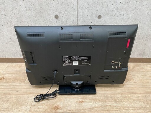 3*169 テレビ Panasonic パナソニック TH-32C320 2015年製 裏面凹み有