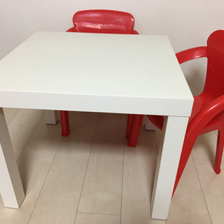⭐️キッズチェアIKEA(2脚セット)の画像