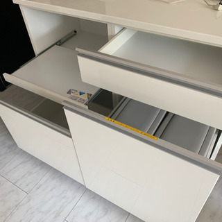 ほぼ新品極美品、使用1ヶ月以内】高級 キッチンボードニトリチェルシー