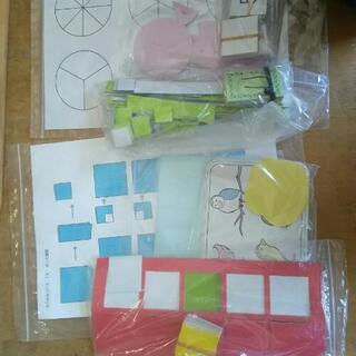 カルタ、木製パズル
