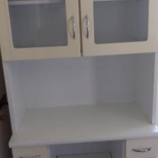 （商談中❇）ホワイト食器棚　食器棚白
