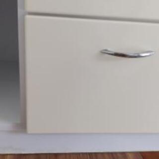 （商談中❇）ホワイト食器棚　食器棚白の画像