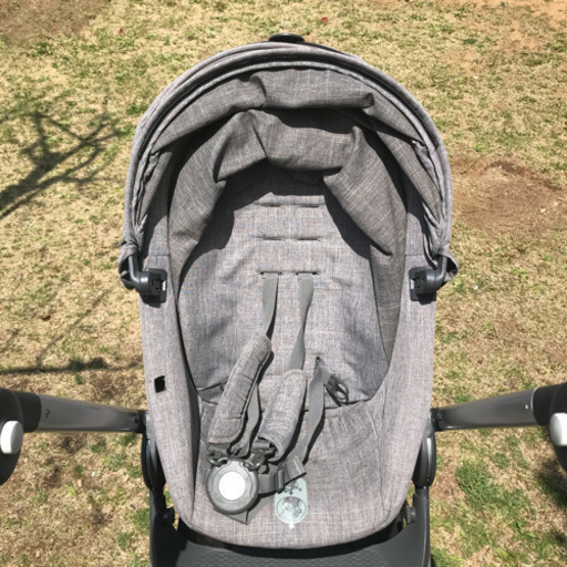 ストッケ　スクート2 stokke