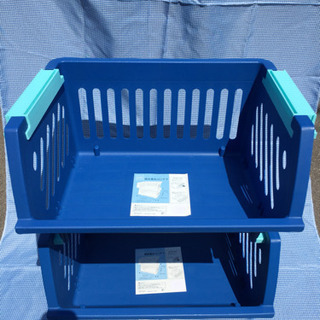 積み重ねコンテナ ２個 ＊未使用＊