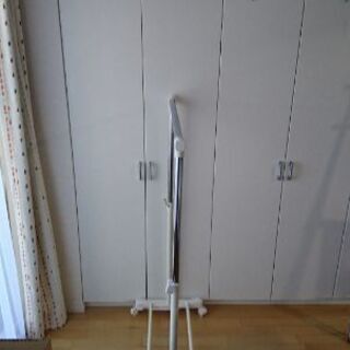 ハンガーラック キャスター付きの画像