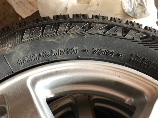 ホンダ　ライフ　スタッドレスタイヤ