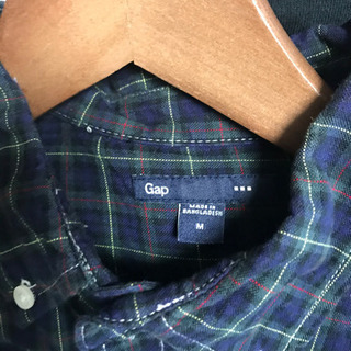 GAP チェックシャツの画像