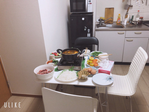 この冷蔵庫　は　まだ良く使っています。