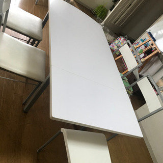 白くて、サロンで使用していたので、綺麗に使用していますの画像