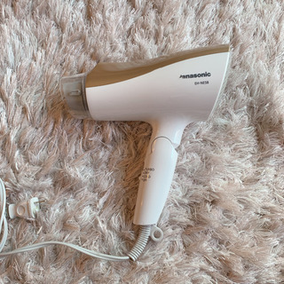 Panasonic ドライヤーの画像