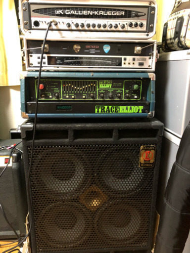 トレースエリオットのヘッドアンプ(他に写って物はつきません)