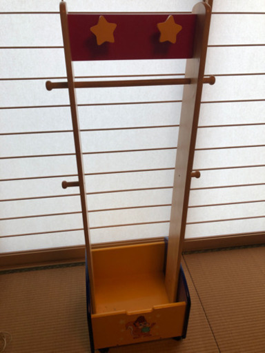 [値下げ]子供用　衣装ラック　キャスターつき